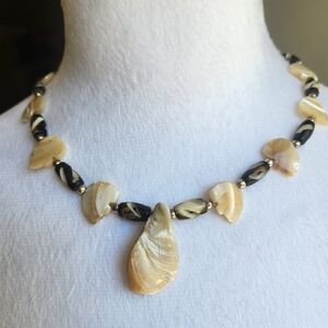 Native American Abalone Shell Bear Necklace Cream Brown Animal Tribal